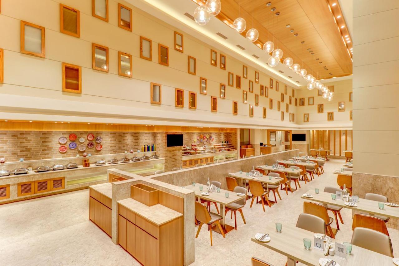 Lemon Tree Premier, Bhubaneswar Hotel Exterior photo