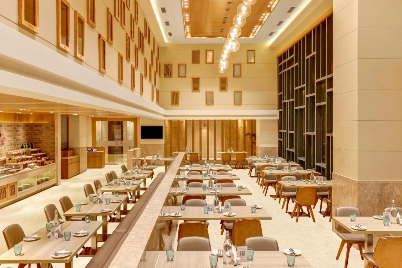 Lemon Tree Premier, Bhubaneswar Hotel Exterior photo