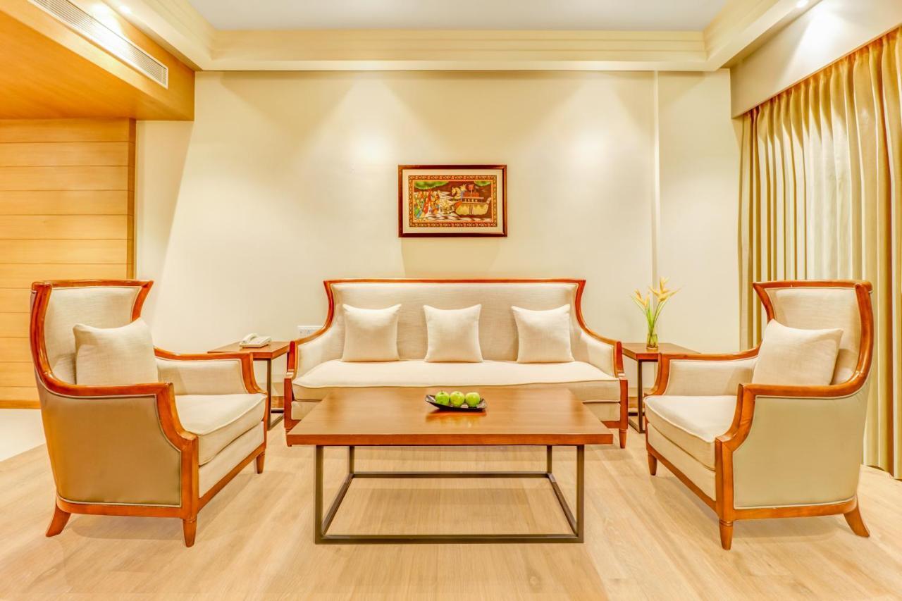 Lemon Tree Premier, Bhubaneswar Hotel Exterior photo
