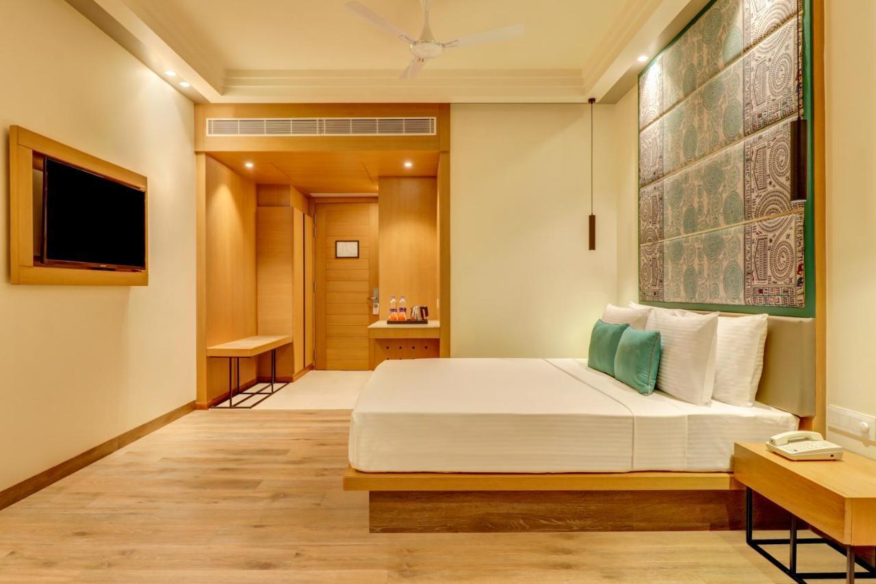 Lemon Tree Premier, Bhubaneswar Hotel Exterior photo