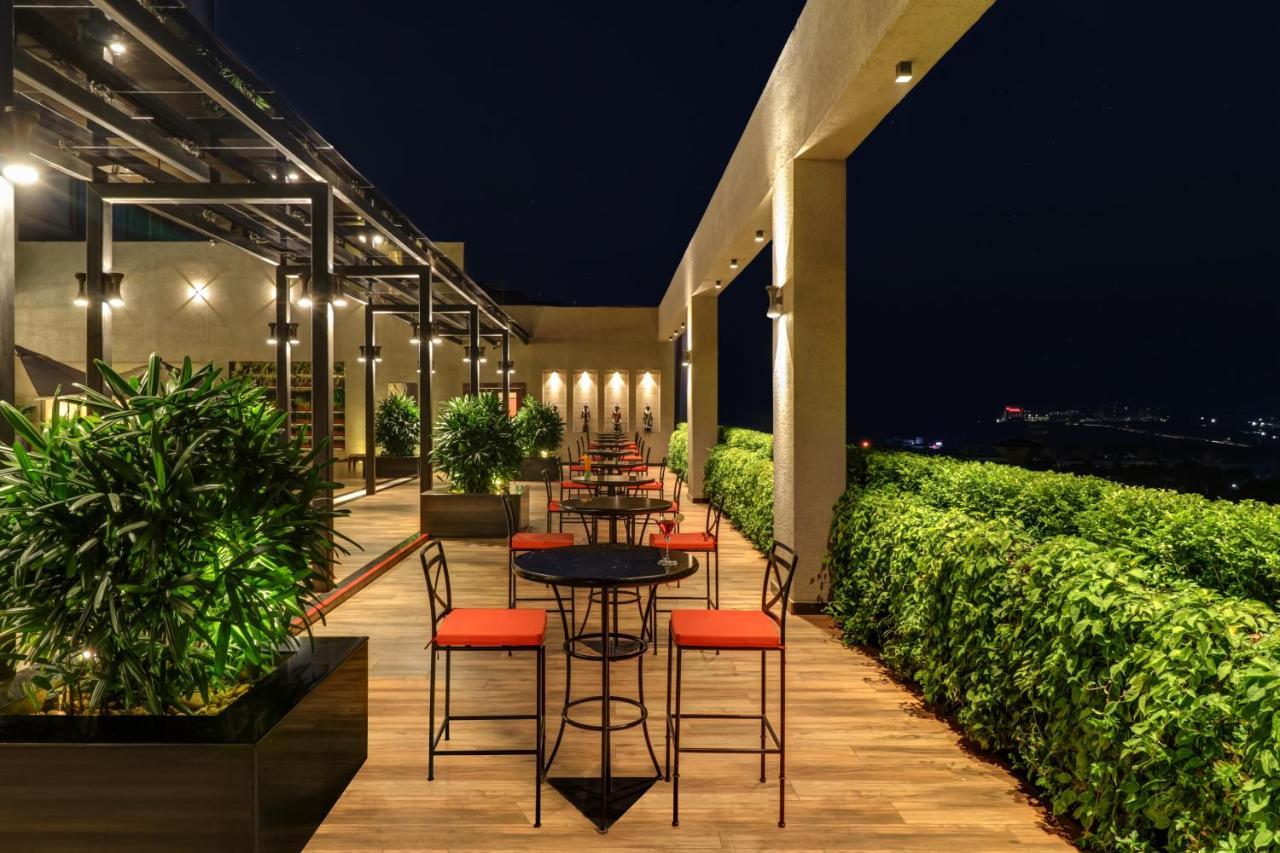 Lemon Tree Premier, Bhubaneswar Hotel Exterior photo